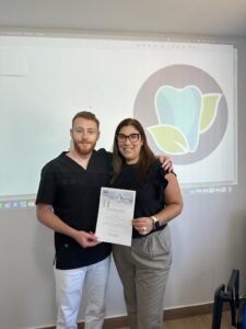 Foto Dr Parra with Dr Audrey